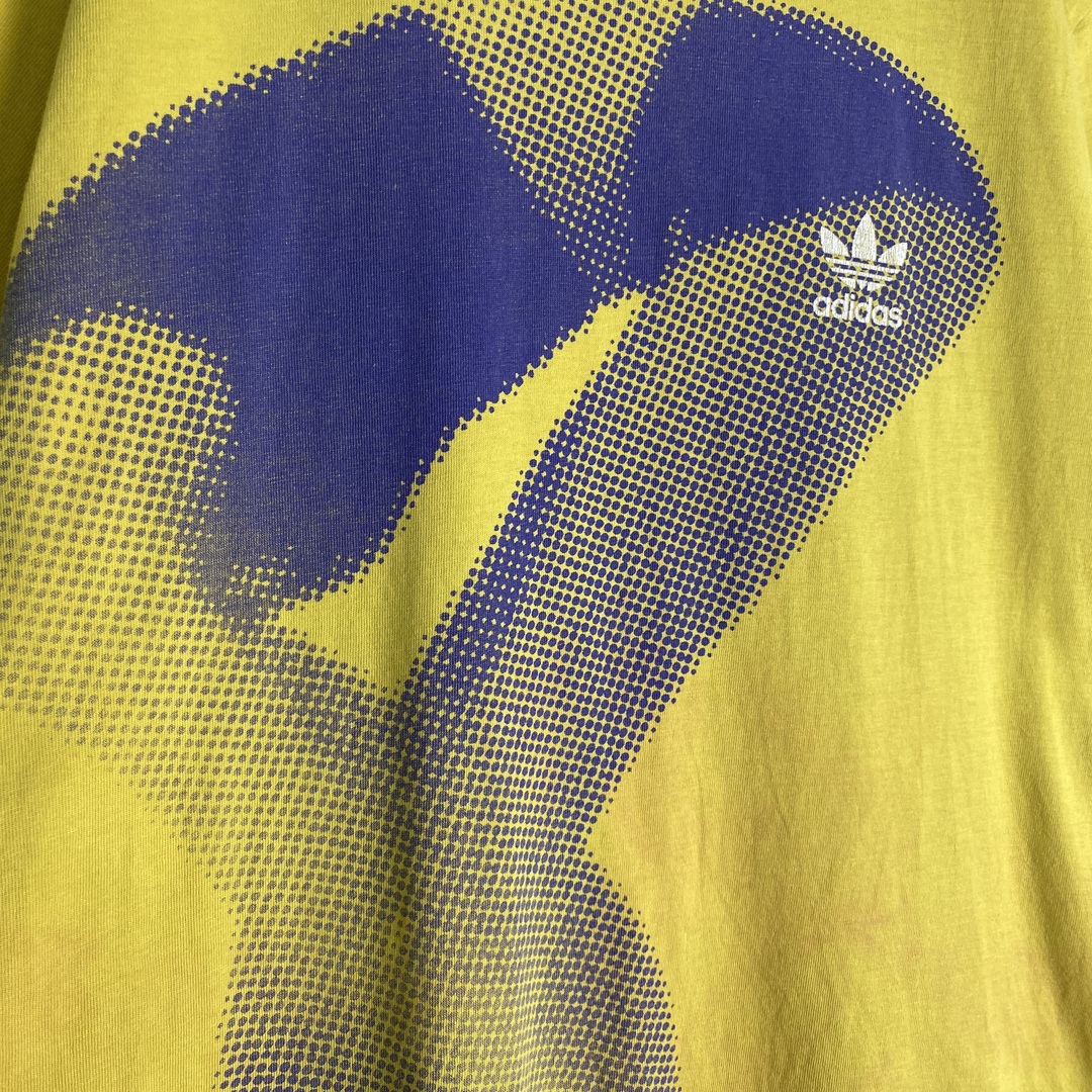 adidas(アディダス)の【アディダス　半袖Tシャツ　ドット絵　プリントデザイン　黄色　青紫　古着】 メンズのトップス(Tシャツ/カットソー(半袖/袖なし))の商品写真