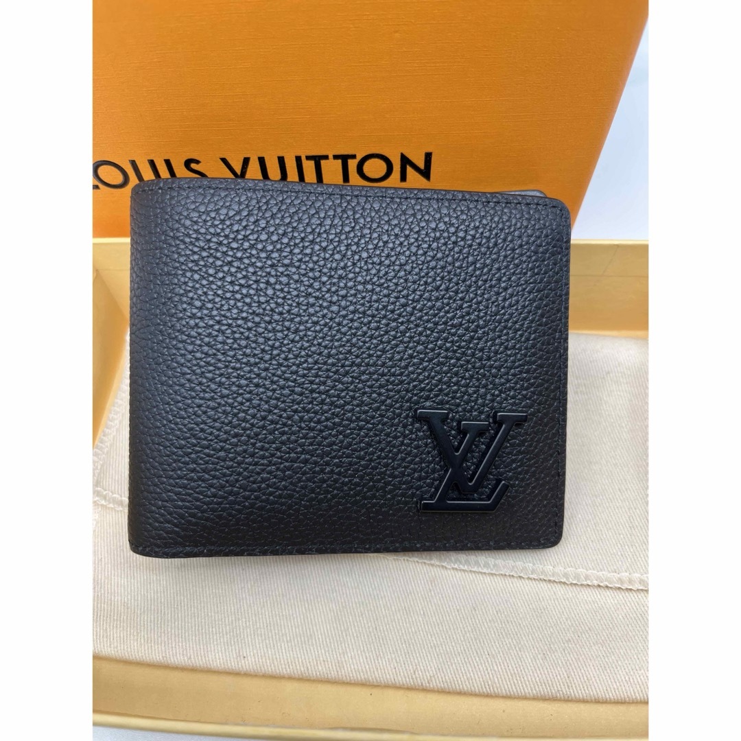 LOUIS VUITTON(ルイヴィトン)の【極美品】LOUIS VUITTON ポルトフォイユ ミュルティプル ウォレット メンズのファッション小物(折り財布)の商品写真