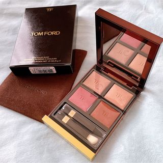 トムフォードビューティ(TOM FORD BEAUTY)の【TOM FORD】アイカラークォード ヘイズィセンシュアリティ(アイシャドウ)