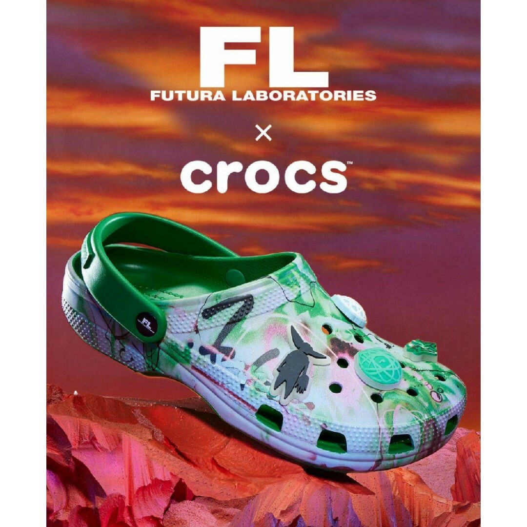 crocs(クロックス)のcrocs FUTURA × Crocs Classic RO Clog メンズの靴/シューズ(サンダル)の商品写真