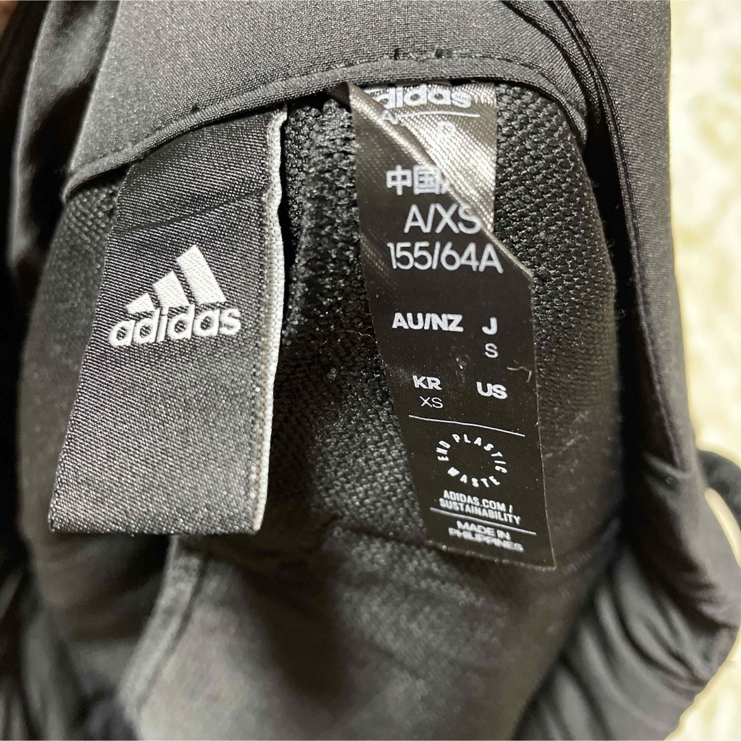 adidas(アディダス)の【新品未使用】adidas アディダス　ジャージパンツ スポーツ/アウトドアのランニング(ウェア)の商品写真