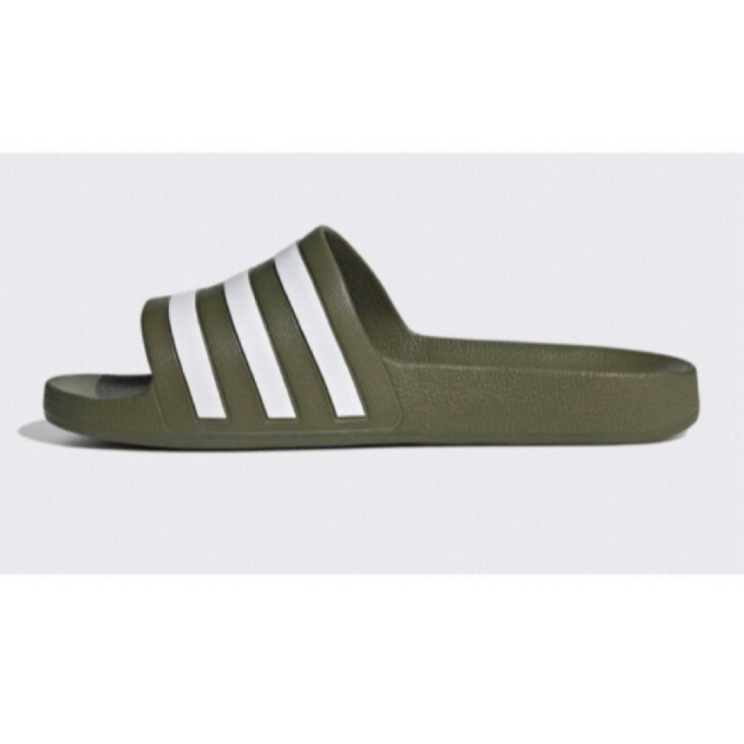 adidas(アディダス)の送料無料 新品 adidas ADILETTE アディレッタ アクア 28.5 メンズの靴/シューズ(サンダル)の商品写真