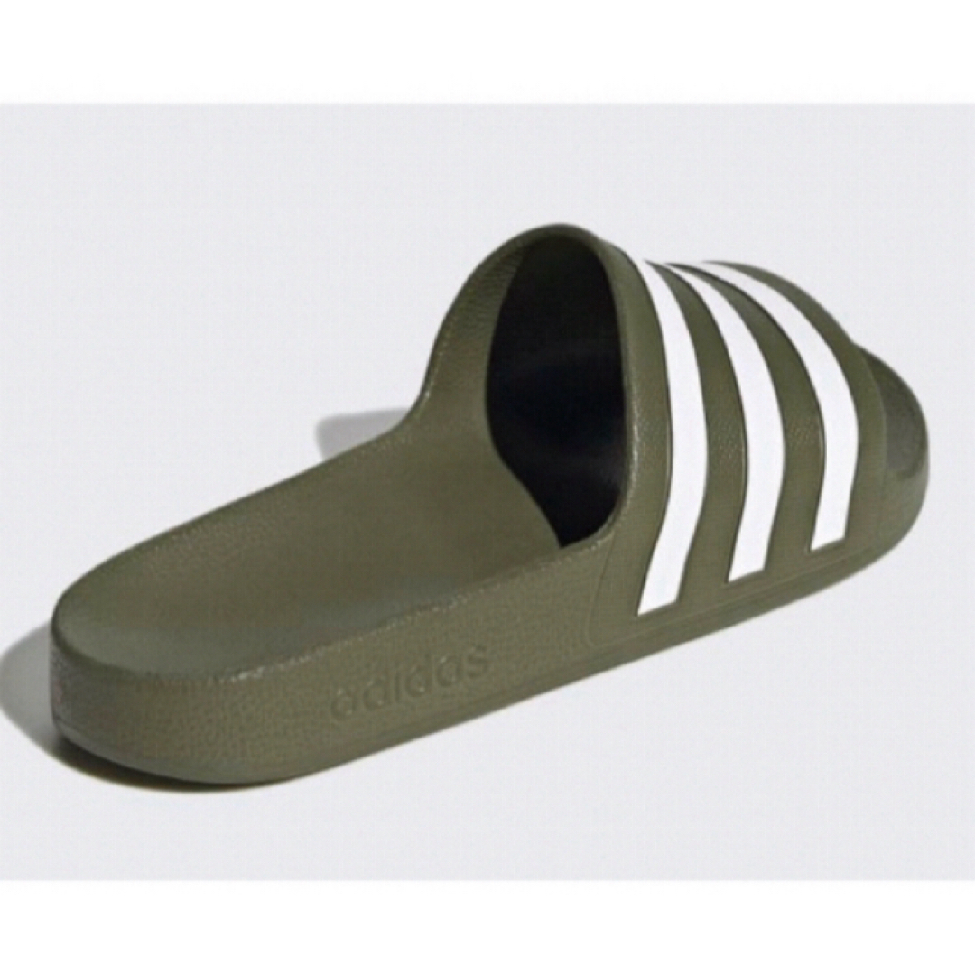 adidas(アディダス)の送料無料 新品 adidas ADILETTE アディレッタ アクア 28.5 メンズの靴/シューズ(サンダル)の商品写真