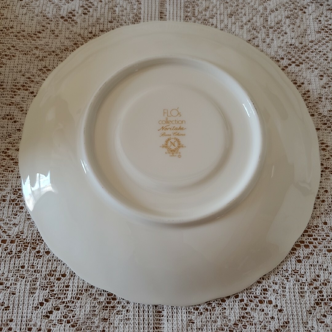 Noritake(ノリタケ)のNoritake　コッペリア　カップ&ソーサー インテリア/住まい/日用品のキッチン/食器(食器)の商品写真