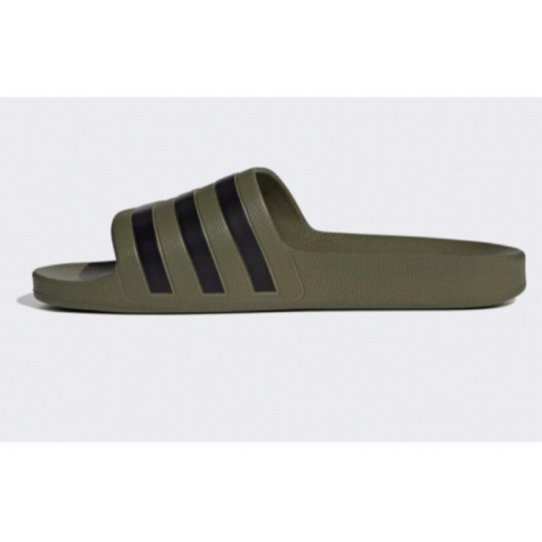 adidas(アディダス)の送料無料 新品 adidas ADILETTE アディレッタ アクア 28.5 メンズの靴/シューズ(サンダル)の商品写真