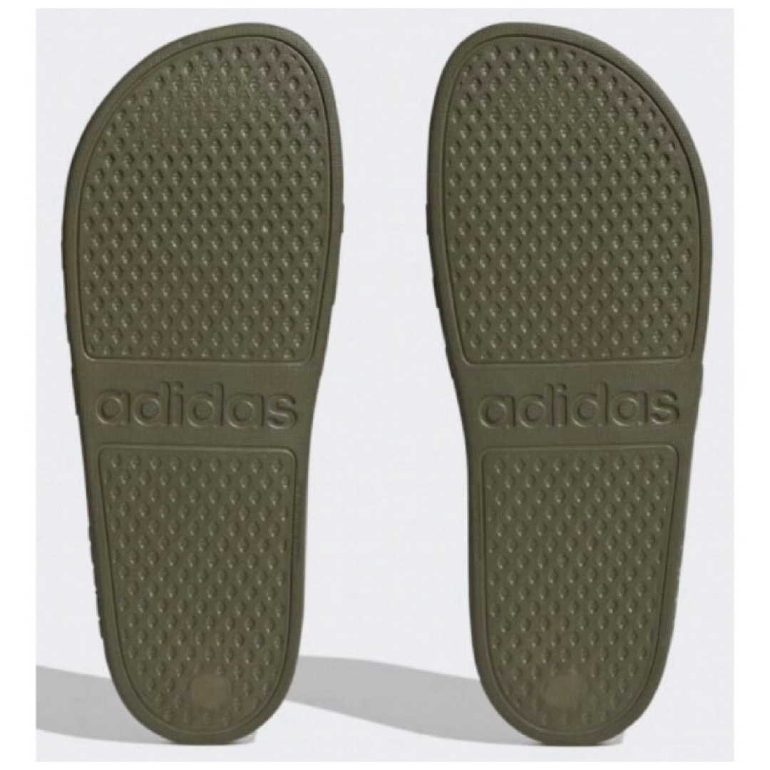 adidas(アディダス)の送料無料 新品 adidas ADILETTE アディレッタ アクア 28.5 メンズの靴/シューズ(サンダル)の商品写真