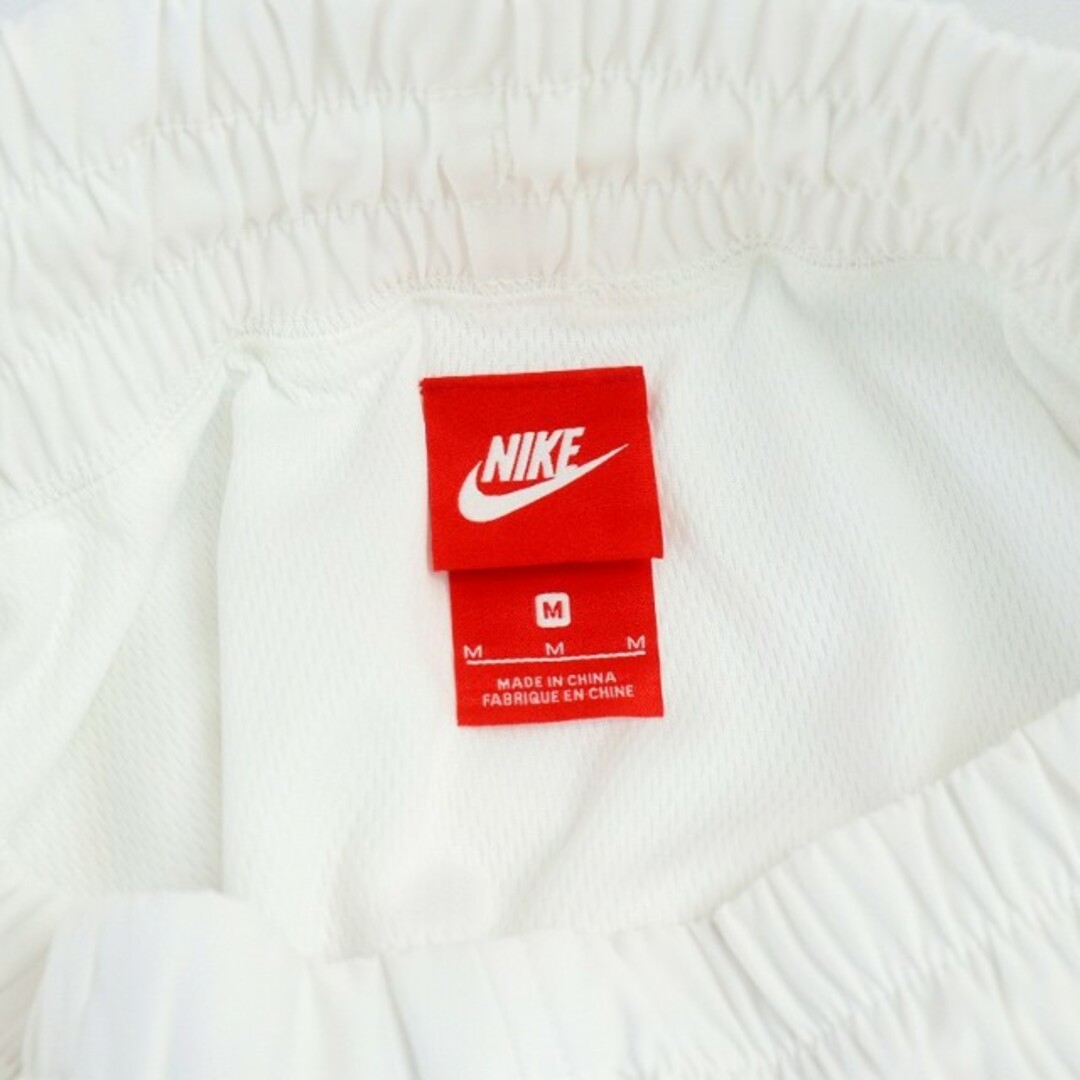 NIKE(ナイキ)のナイキ AS W MESH SKIRT ウィメンズ メッシュ スカート ひざ丈 レディースのスカート(ひざ丈スカート)の商品写真