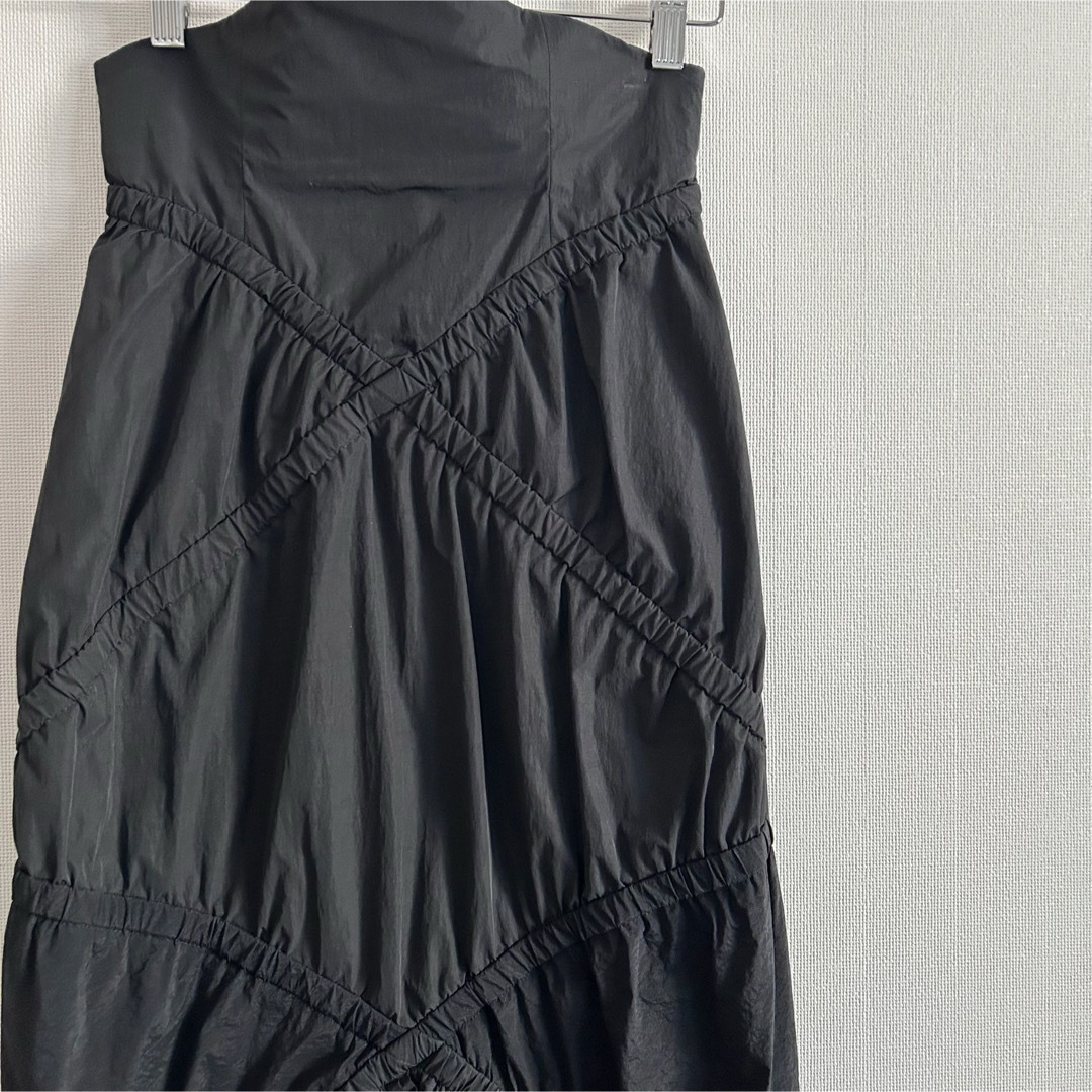 mame(マメ)の美品 ヨウヘイオオノ　YOHEI OHNO XXスカート黒 ハイウエストスカート レディースのスカート(ロングスカート)の商品写真