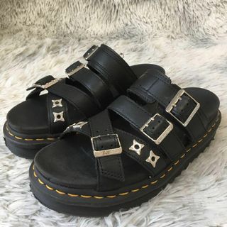 ドクターマーチン(Dr.Martens)の美品 ドクターマーチン Dr.Martens RYKER Ⅱライカー 厚底(サンダル)