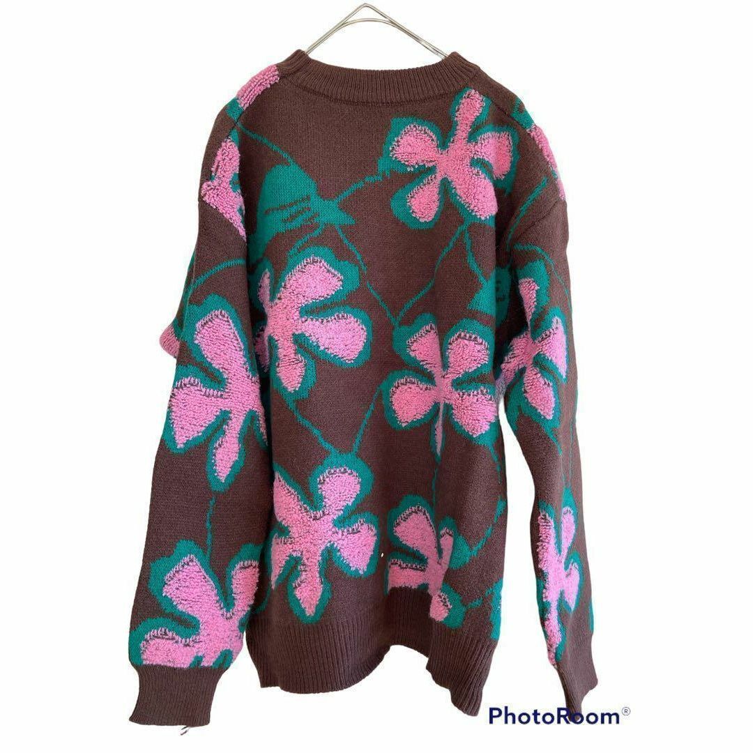【新品】大きなお花 ニット セーター インパクト　ブラウン　ピンク レディースのトップス(ニット/セーター)の商品写真