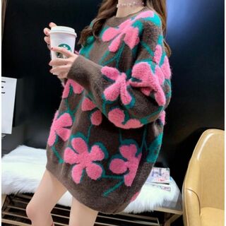 【新品】大きなお花 ニット セーター インパクト　ブラウン　ピンク(ニット/セーター)