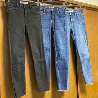 ザラ(ZARA)のまーろん⭐︎様専用　　ZARAのスキニーデニムパンツ32インチ3枚売り(デニム/ジーンズ)