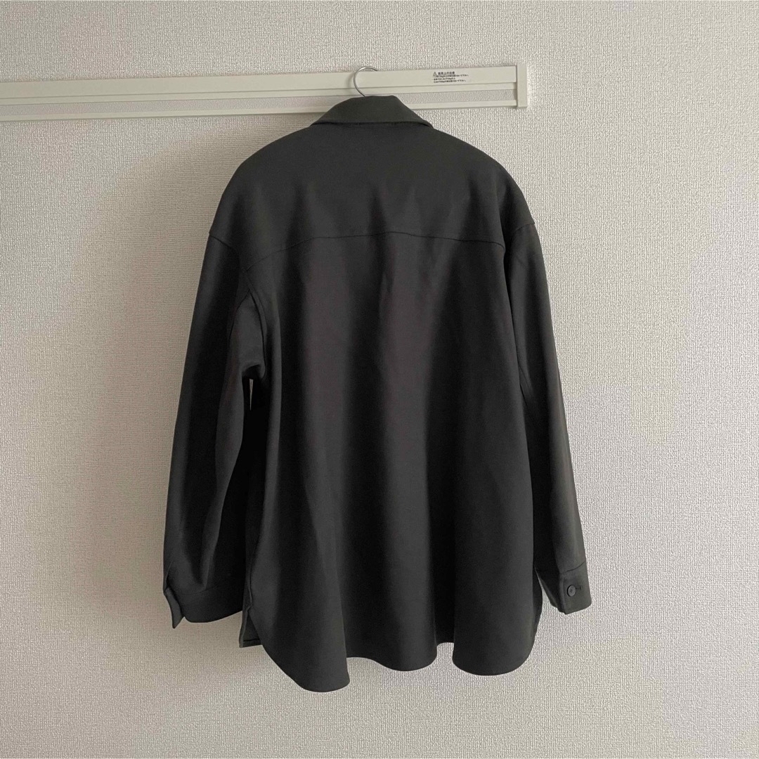 SALE！UNIQLO シャツ ジャケット　 メンズのジャケット/アウター(ノーカラージャケット)の商品写真