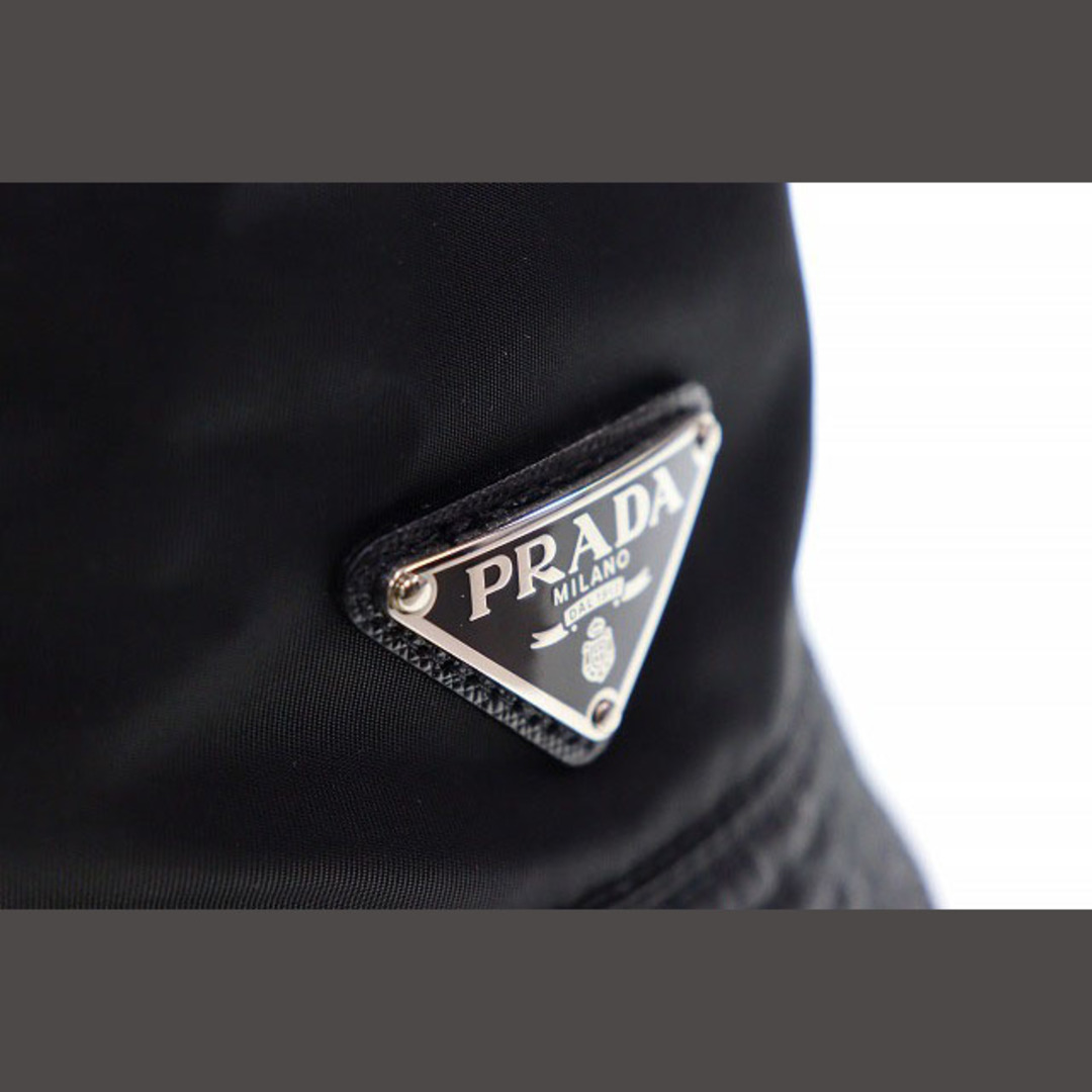 PRADA(プラダ)のPRADA 2HC137 RENYLON 三角ロゴプレートバケットハット L メンズの帽子(その他)の商品写真
