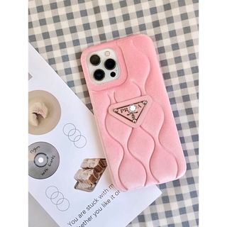 PRADA(iPhoneケース ・ ホワイト/白色系)のフリマアイテム一覧 PRADA(iPhoneケース ・ ホワイト/白色系)のフリマアイテム一覧