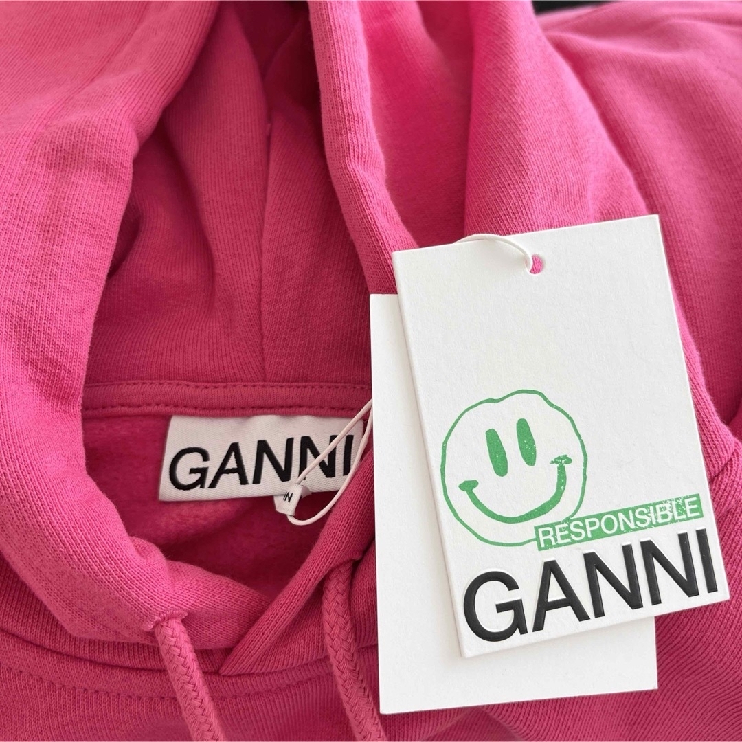 GANNI ガニー　ロゴ入り スウェットパーカー　フーディ　ピンク　XSサイズ レディースのトップス(パーカー)の商品写真