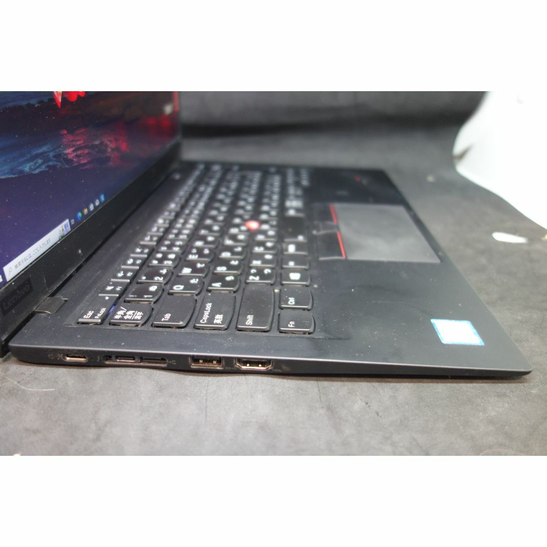 Lenovo(レノボ)の220）レノボThinkPad X1 Carbon/i5-8350U/8/256 スマホ/家電/カメラのPC/タブレット(ノートPC)の商品写真