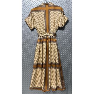 ZARA - 【超美品】ZARA ペイズリー柄 ロングワンピース ノーカラー ZARA - 【超美品】ZARA ペイズリー柄 ロングワンピース ノーカラー
