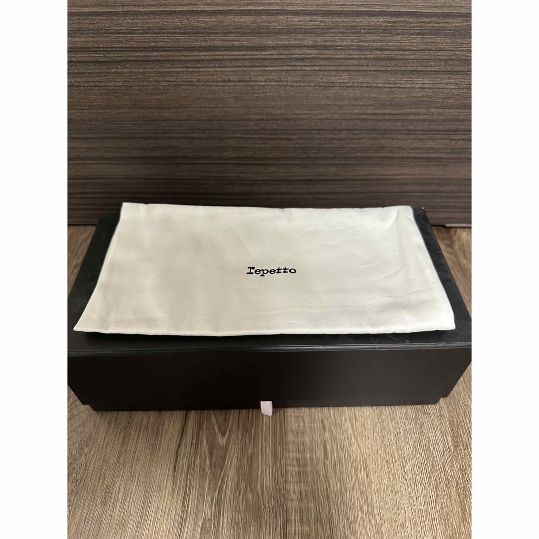 repetto(レペット)の☆ばななたると様専用☆repettoバレエシューズセット&TOCCA傘 レディースの靴/シューズ(バレエシューズ)の商品写真