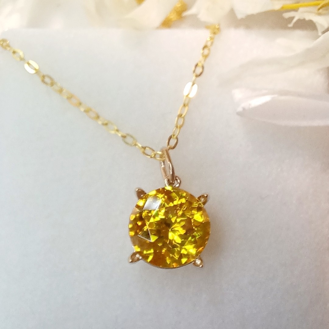 【にけ様専用】【10K】①イエロースファレライト　大粒　2.23ct レディースのアクセサリー(ネックレス)の商品写真