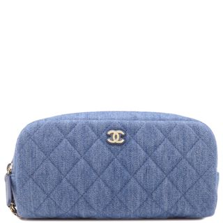 シャネル(CHANEL)のシャネル CHANEL ポーチ マトラッセ コスメポーチ デニム ブルー ゴールド金具 青 化粧ポーチ ランダムシリアル 新品 未使用  AP3702 B14946 NG353 ランダムシリアル 【箱】【中古】(ポーチ)