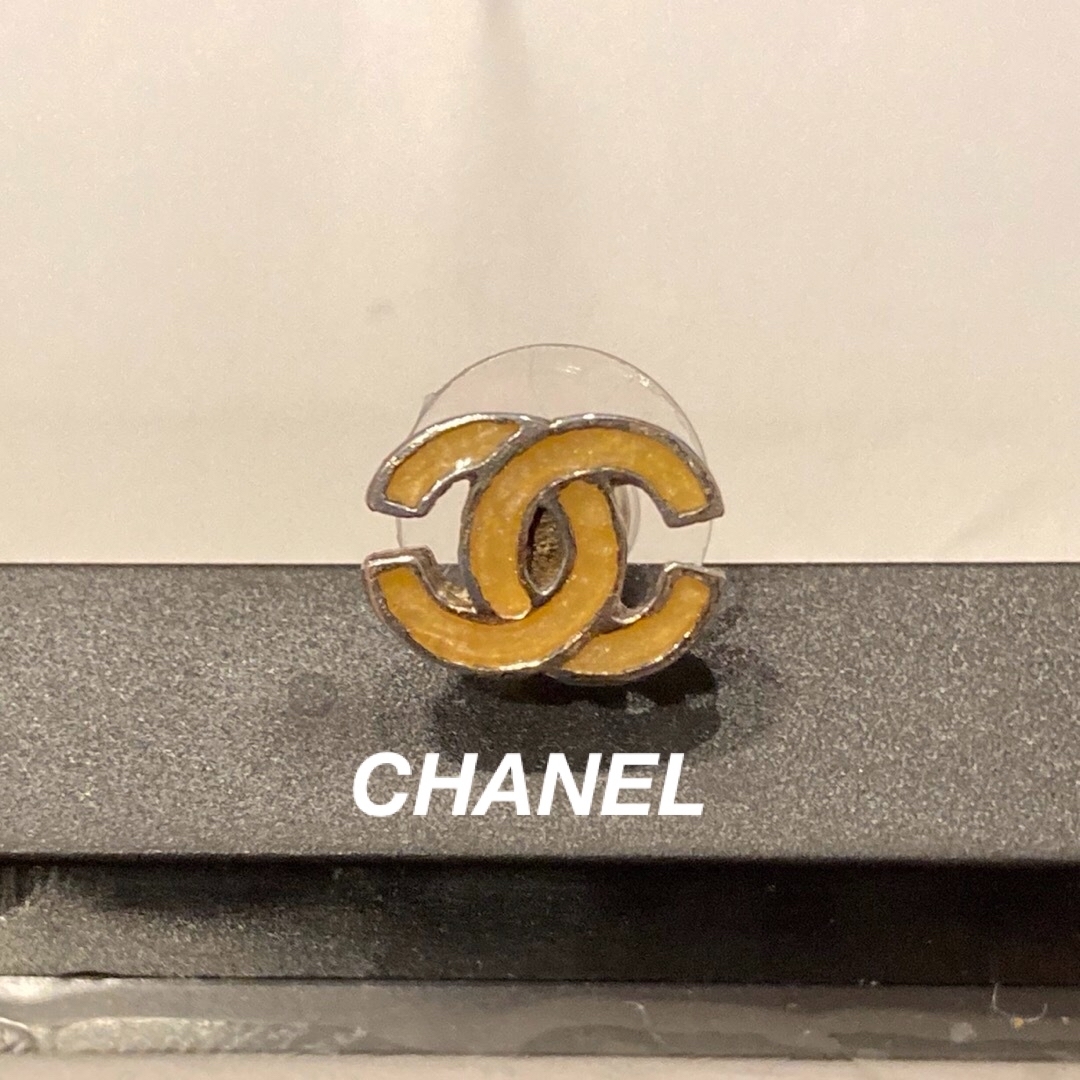 CHANEL(シャネル)のシャネル ココマークピアス片方のみの販売 メンズのアクセサリー(ピアス(片耳用))の商品写真