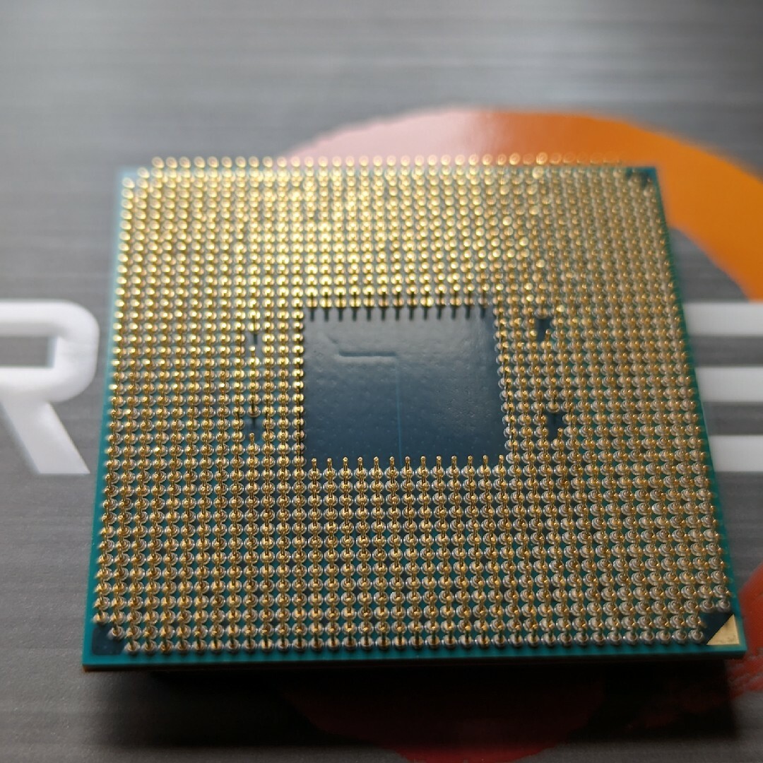 AMD Ryzen 5 5600G デスクトップ向けプロセッサ 100-100… スマホ/家電/カメラのPC/タブレット(PCパーツ)の商品写真