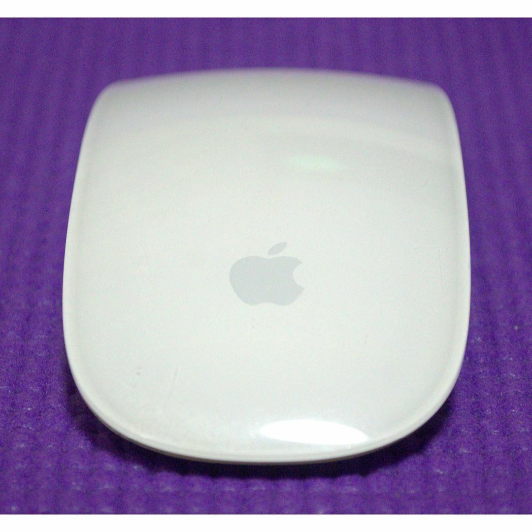 Apple(アップル)の超美品 Apple Magic Mouse  M7759 スマホ/家電/カメラのPC/タブレット(PC周辺機器)の商品写真