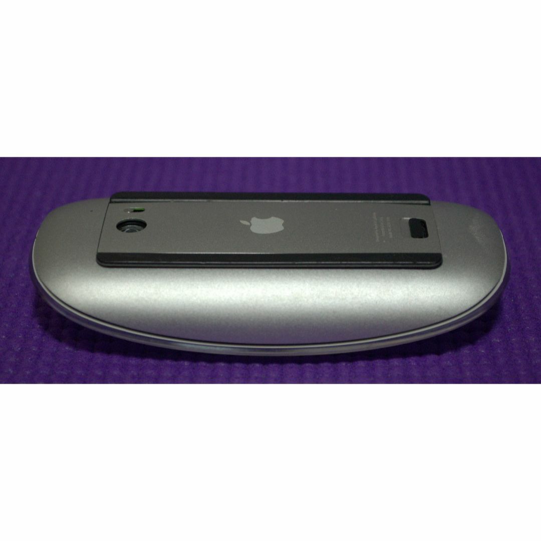 Apple(アップル)の超美品 Apple Magic Mouse  M7759 スマホ/家電/カメラのPC/タブレット(PC周辺機器)の商品写真