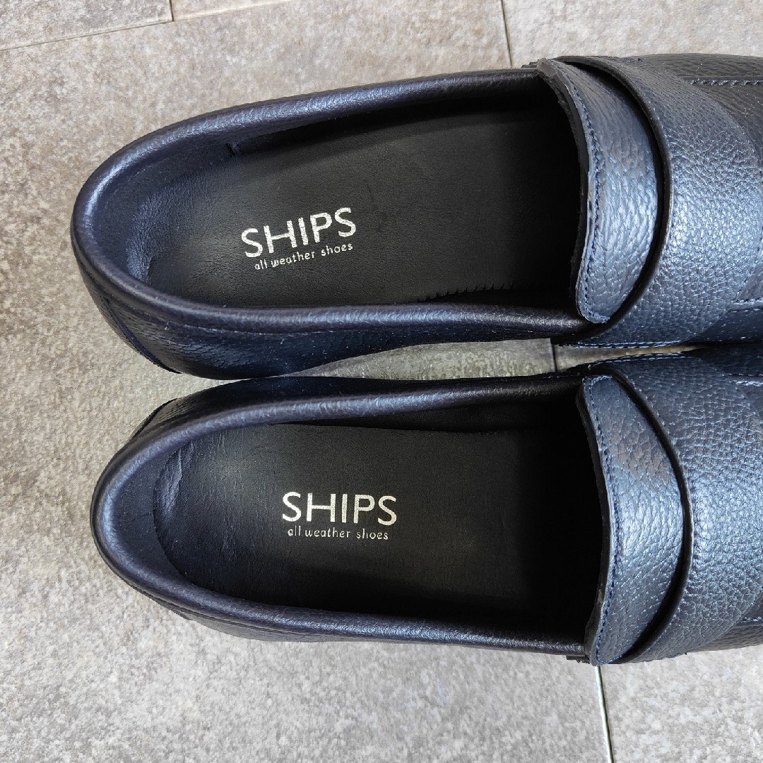 SHIPS(シップス)の【SHIPS】新品未使用 シップス ネイビーローファー 防水仕様 メンズの靴/シューズ(ドレス/ビジネス)の商品写真