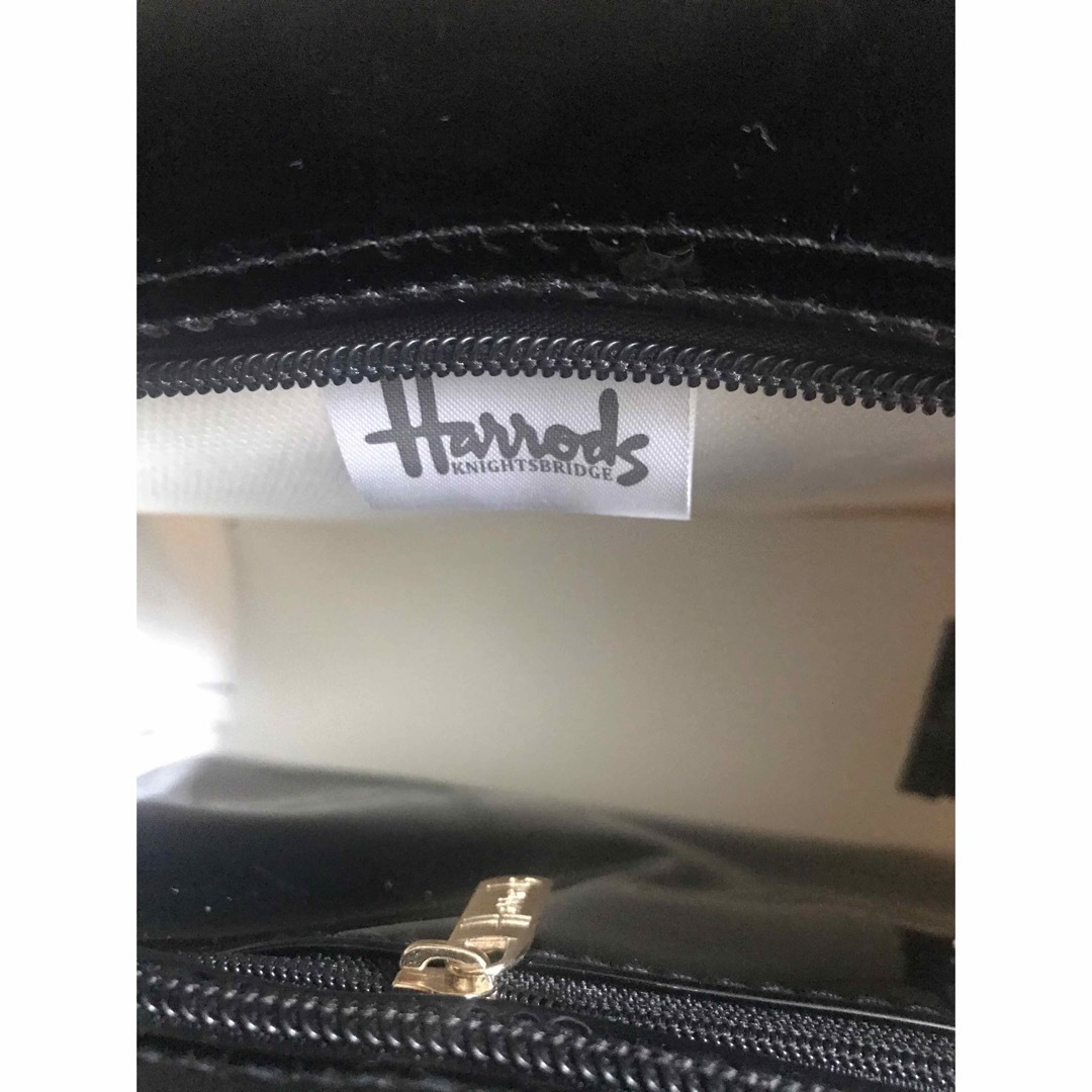 Harrods(ハロッズ)のHarrodsハロッズ　トートバッグ　ハート柄　Sサイズ新品 レディースのバッグ(トートバッグ)の商品写真