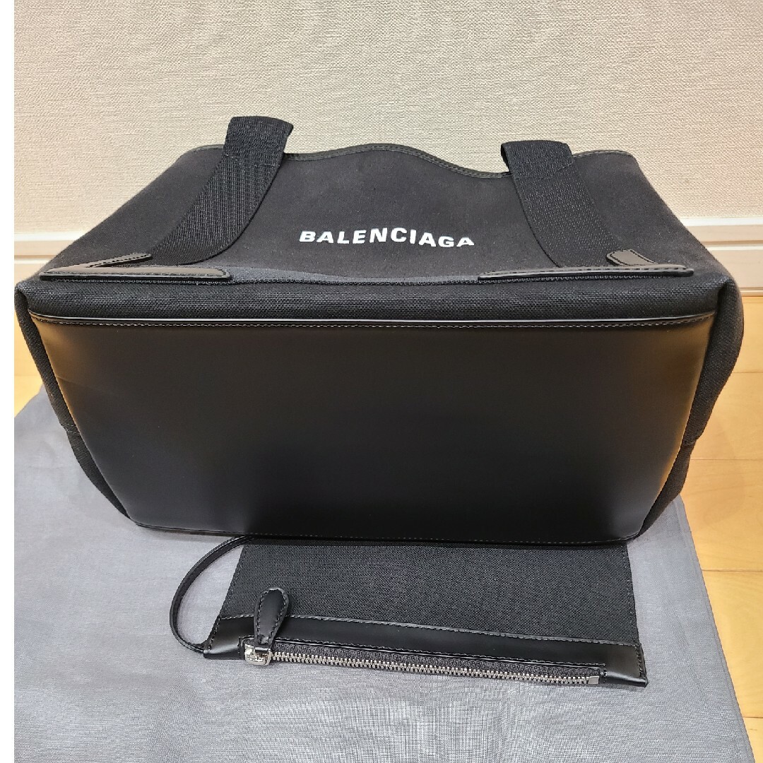 Balenciaga(バレンシアガ)の【美品】BALENCIAGAネイビーカバ Sコットンキャンバス レディースのバッグ(トートバッグ)の商品写真