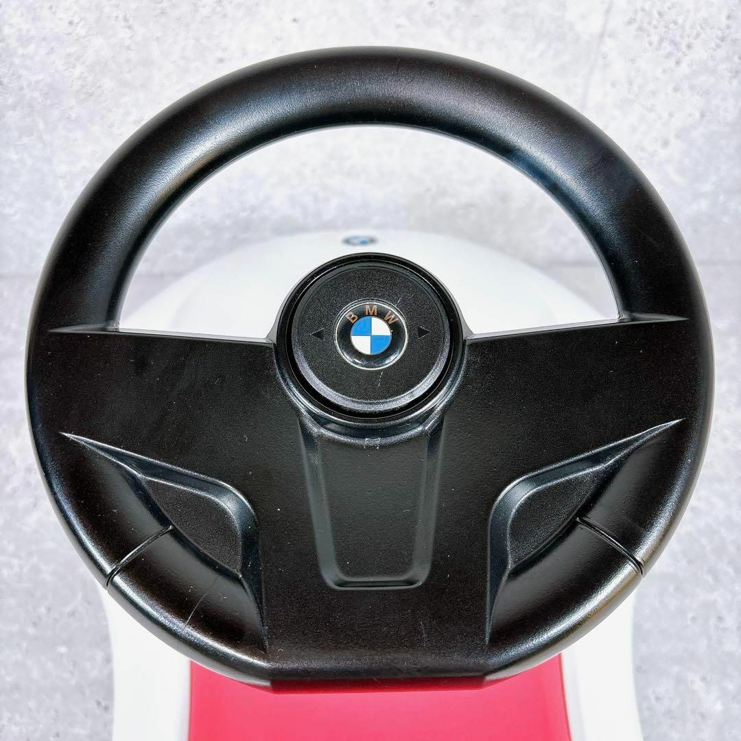 BMW(ビーエムダブリュー)のBMW純正 ベビーレーサー Ⅲ ホワイト・ラズベリー 乗用玩具 キックカー キッズ/ベビー/マタニティのおもちゃ(その他)の商品写真