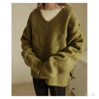 ラウジー(lawgy)のmecherie Loose v-neck knit(ニット/セーター)