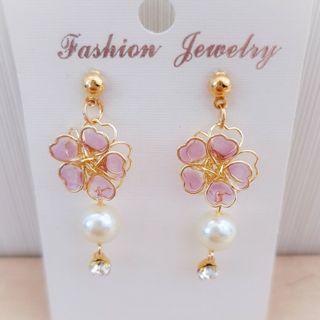 233# ピアス ハンドメイド フラワー レジン 桜(ピアス)