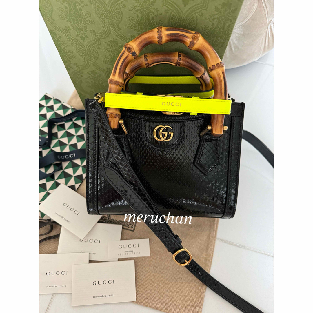 Gucci(グッチ)の【新品同様】GUCCI パイソン ダイアナミニ トートバッグ ショルダーバッグ  レディースのバッグ(ショルダーバッグ)の商品写真