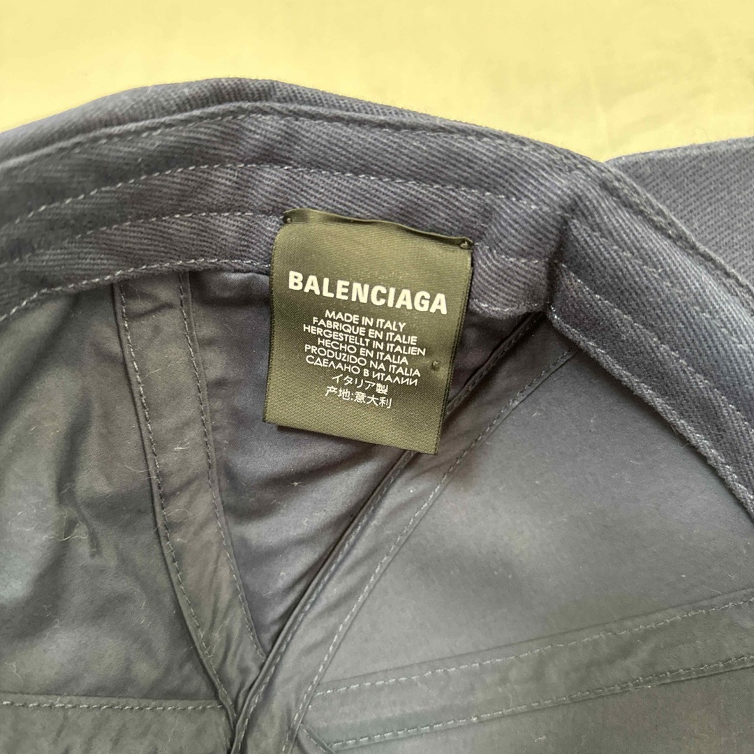 Balenciaga(バレンシアガ)の極美品！BALENCIAGA バレンシアガ　ベースボールキャップ　サイズL レディースの帽子(キャップ)の商品写真