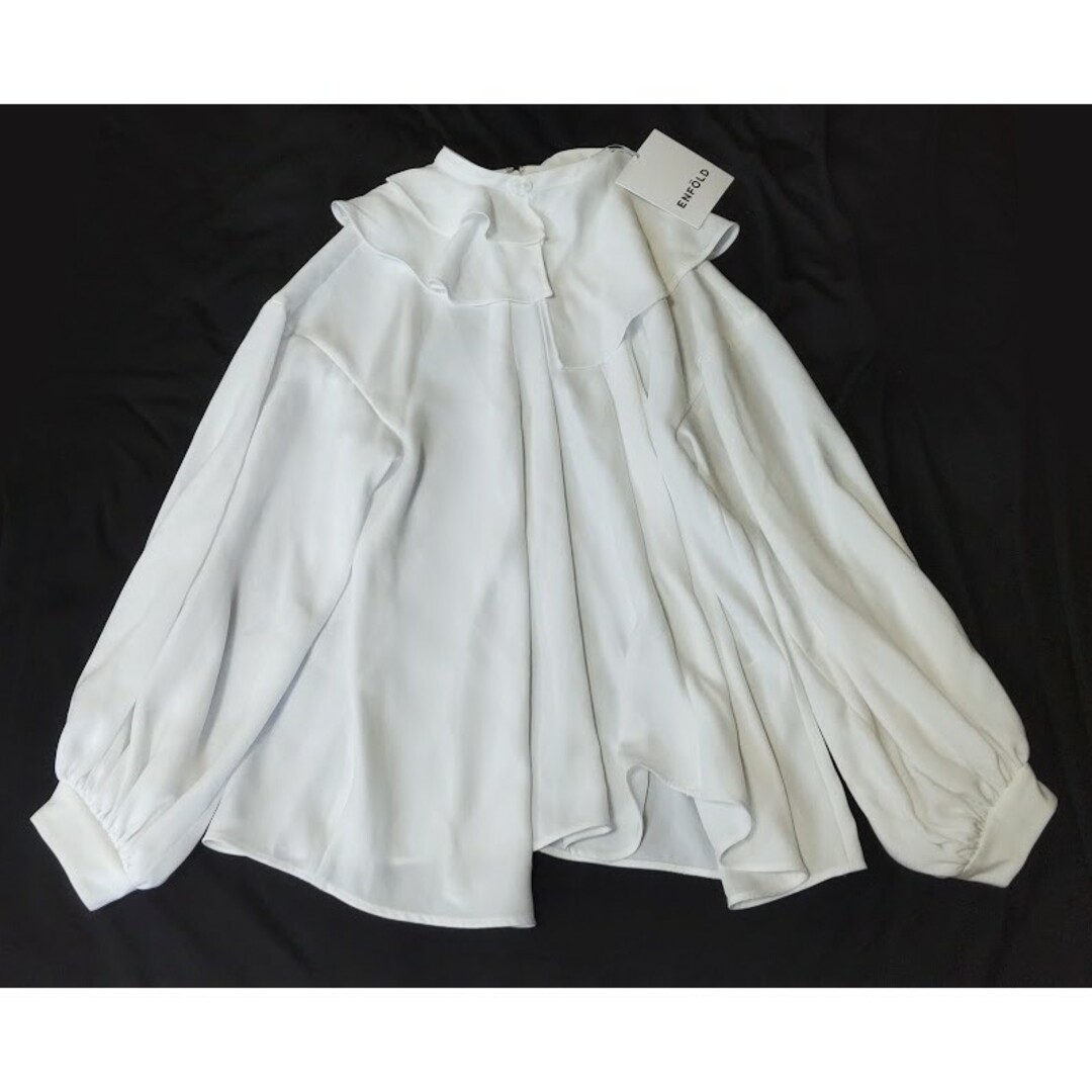 ENFOLD(エンフォルド)の新品　TWO WAY COLLAR BLOUSE 　ENFOLD レディースのトップス(シャツ/ブラウス(長袖/七分))の商品写真