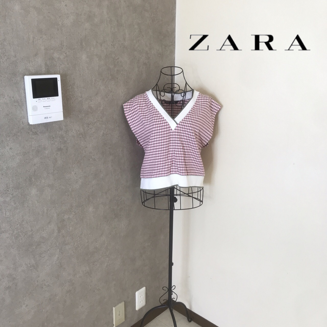 ZARA(ザラ)のザラ♡1度着用　ベスト レディースのトップス(カットソー(半袖/袖なし))の商品写真