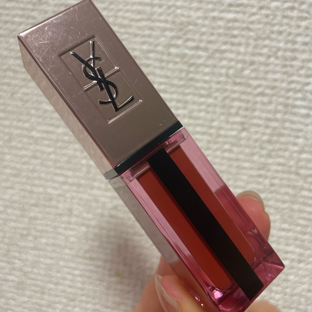 Yves Saint Laurent(イヴサンローラン)のイブサンローラン　ルージュ ピュールクチュール ヴェルニ ウォーターグロウ コスメ/美容のベースメイク/化粧品(リップグロス)の商品写真