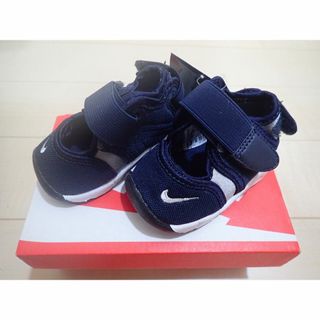 ナイキ(NIKE)の未使用 NIKE ナイキ リトルリフト 8㎝ 2c Navy(スニーカー)