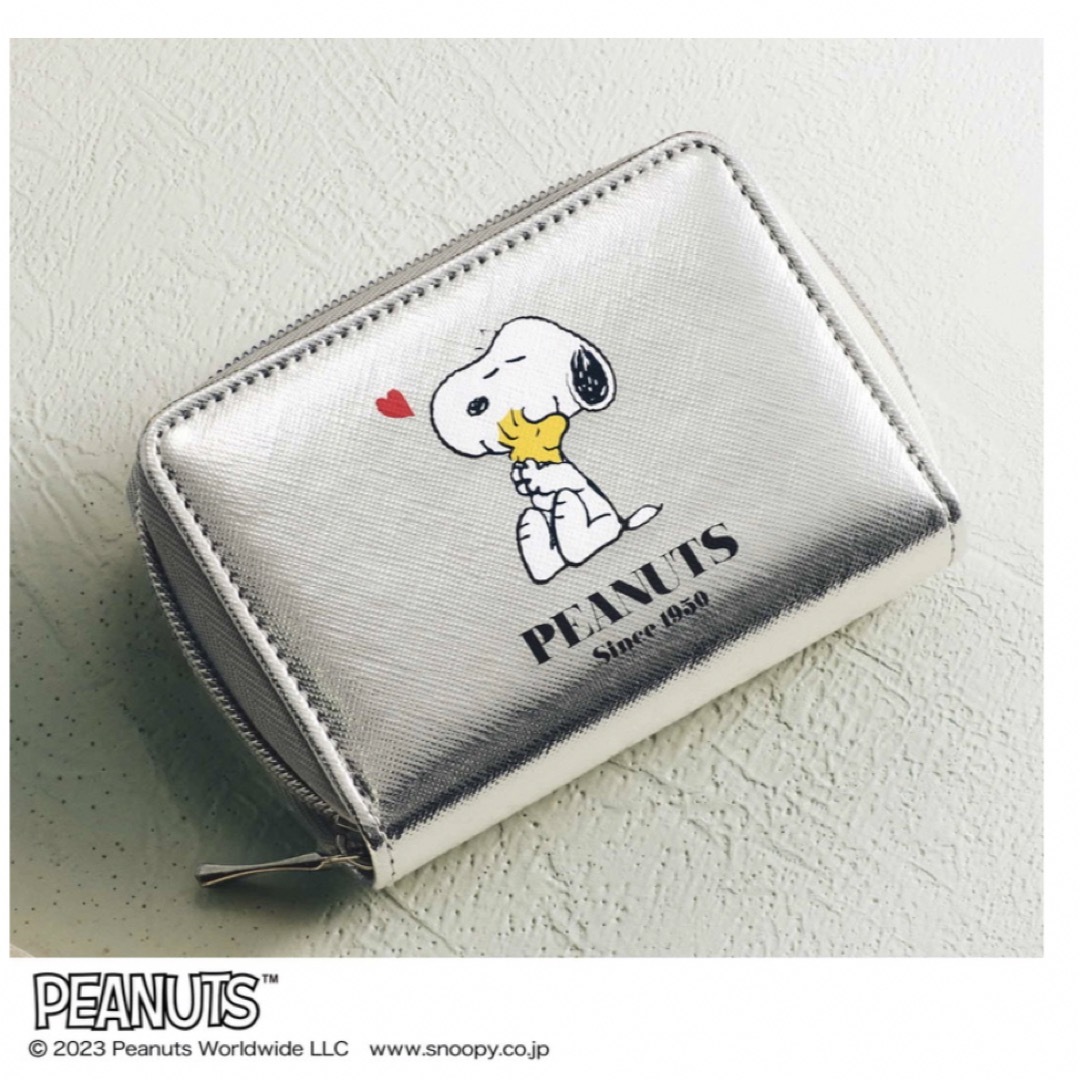 SNOOPY(スヌーピー)の専用ページ　スヌーピージャバラ財布　 レディースのファッション小物(財布)の商品写真