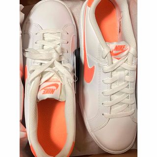 ナイキ コート ロイヤル ウィメンズ シューズnike FA23 ピンク 白 靴(スニーカー)