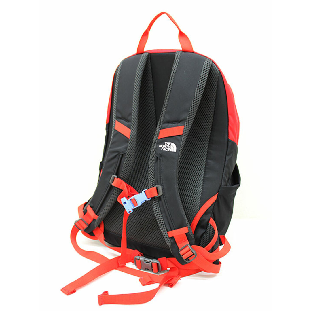 THE NORTH FACE(ザノースフェイス)の【新入荷!】▲ザ・ノースフェイス/THE NORTH FACE▲20L リュック/デイパック/バッグ/テルス20 赤×黒 レインカバー付き トレッキング 遠足 ピクニック アウトドア お稽古 通塾 通学【中古】子供 キッズ kids 男の子 女の子 春夏秋冬 bagetc 603042 キッズ/ベビー/マタニティのこども用バッグ(リュックサック)の商品写真