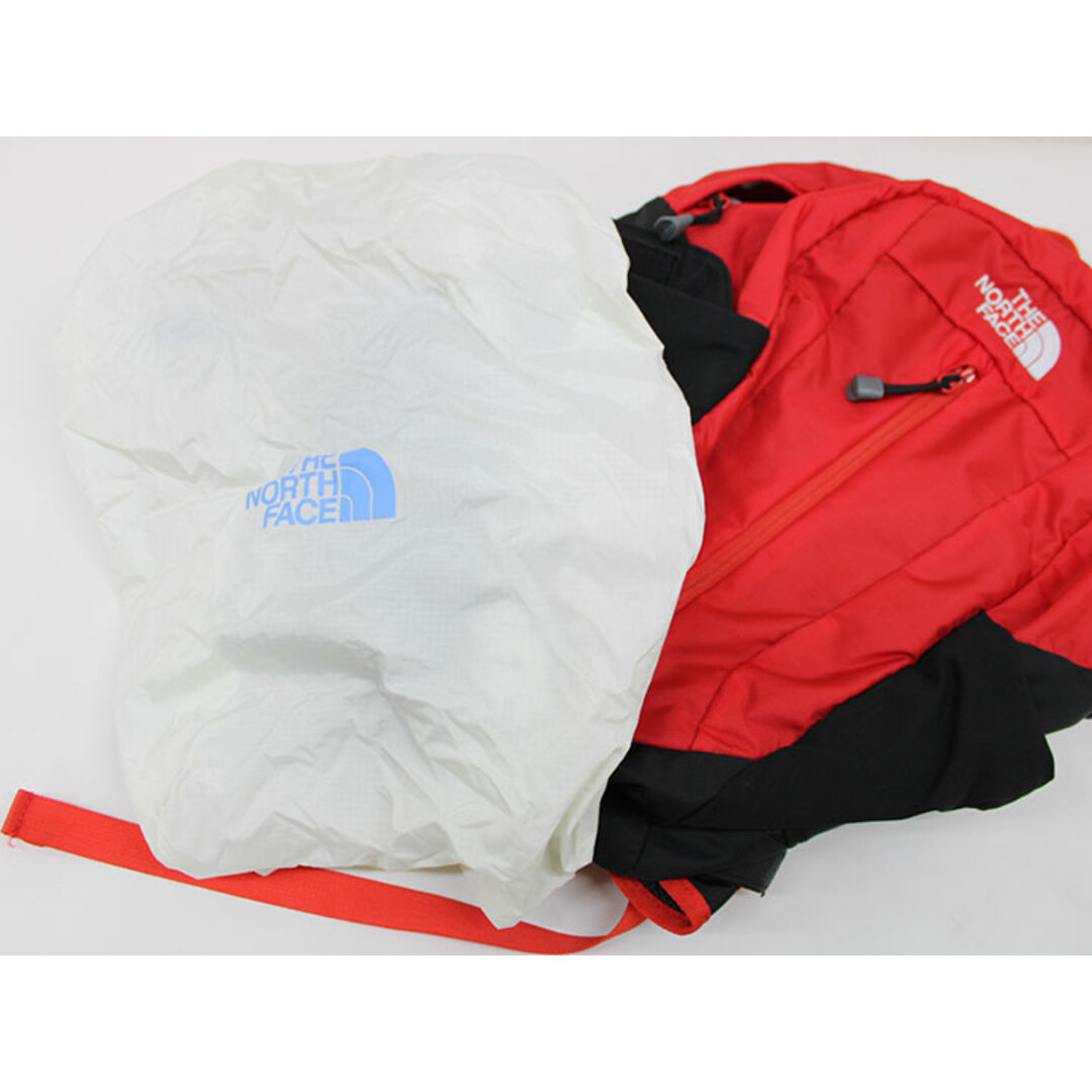 THE NORTH FACE(ザノースフェイス)の【新入荷!】▲ザ・ノースフェイス/THE NORTH FACE▲20L リュック/デイパック/バッグ/テルス20 赤×黒 レインカバー付き トレッキング 遠足 ピクニック アウトドア お稽古 通塾 通学【中古】子供 キッズ kids 男の子 女の子 春夏秋冬 bagetc 603042 キッズ/ベビー/マタニティのこども用バッグ(リュックサック)の商品写真