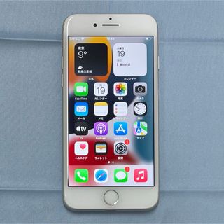 アイフォーン(iPhone)のiPhone7 本体(スマートフォン本体)