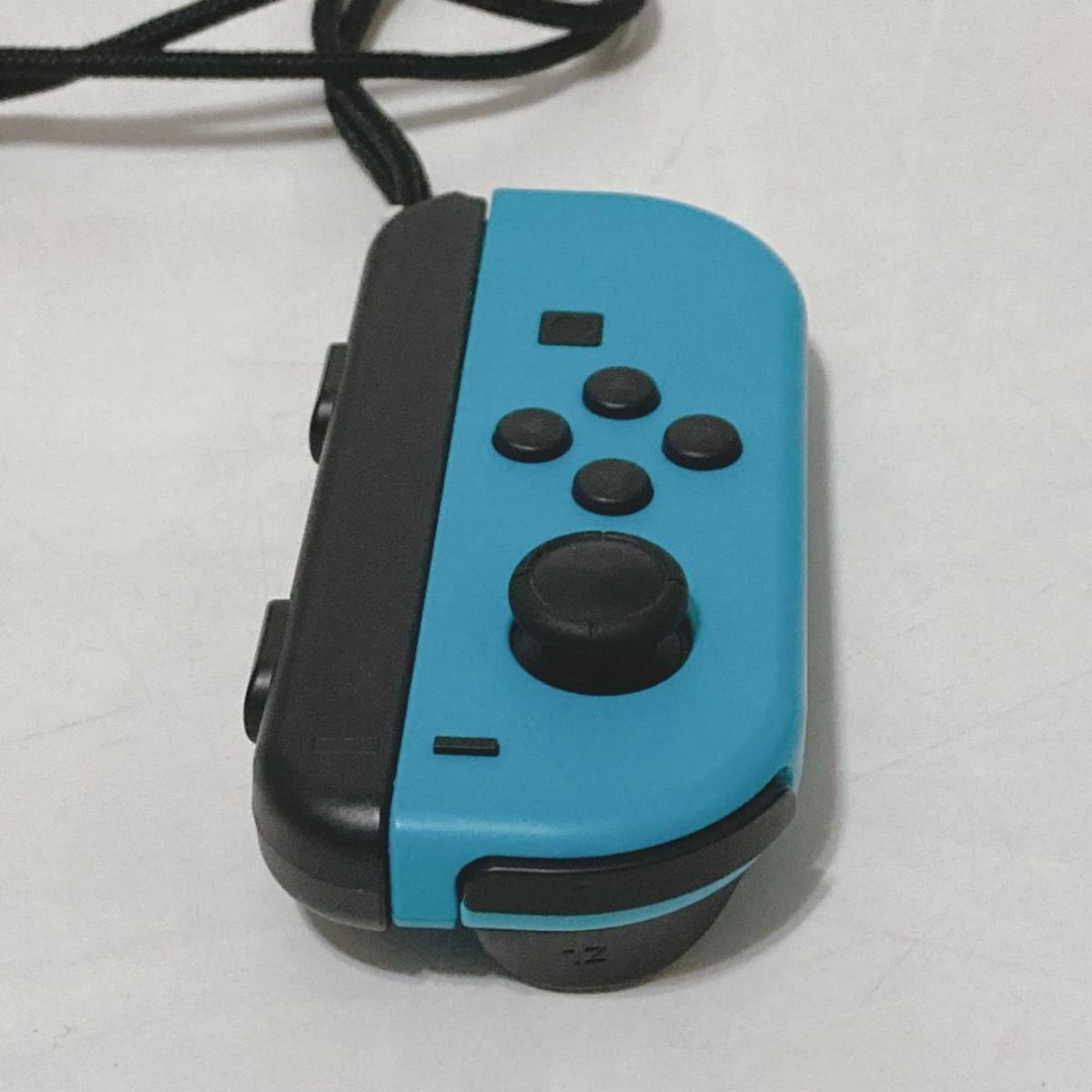 Nintendo Switch(ニンテンドースイッチ)のジョイコン 左 ブルー ニンテンドースイッチ ネオンブルー 任天堂 エンタメ/ホビーのゲームソフト/ゲーム機本体(その他)の商品写真