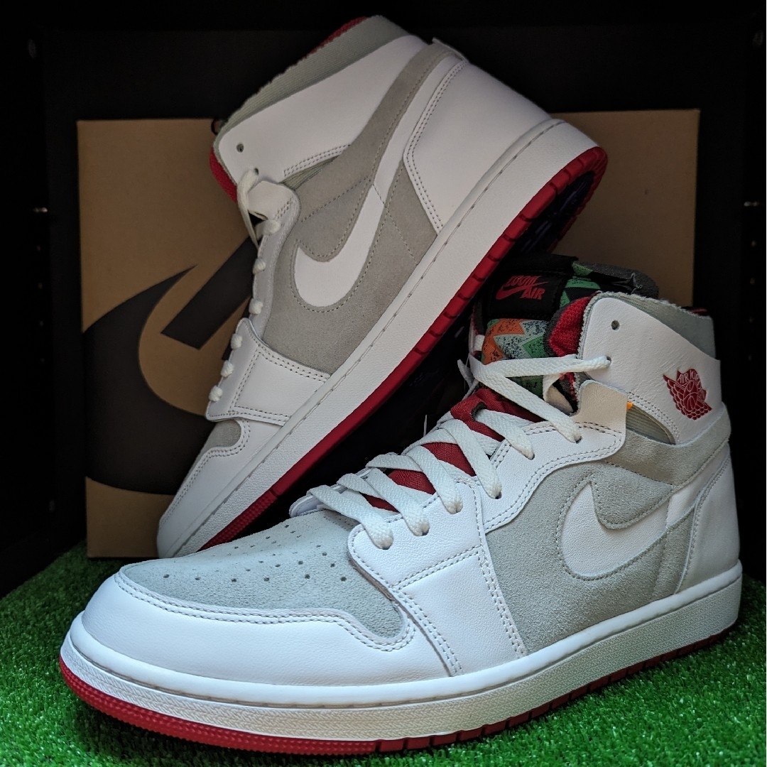 NIKE(ナイキ)の【新品未使用】★NIKE AIRJORDAN1 HIGH ZOOM★超希少サイズ メンズの靴/シューズ(スニーカー)の商品写真