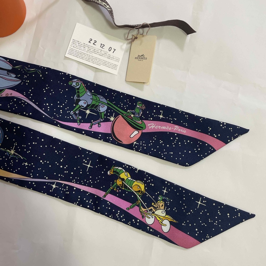 Hermes - 【美品】エルメス ツイリー スペースダービー ネイビーの通販