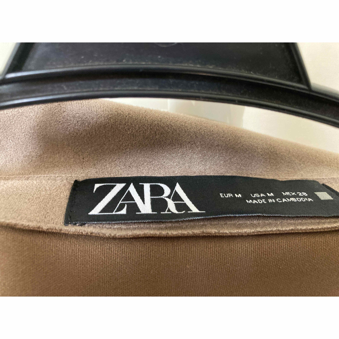 ZARA(ザラ)のベロア調ジャケット レディースのジャケット/アウター(その他)の商品写真